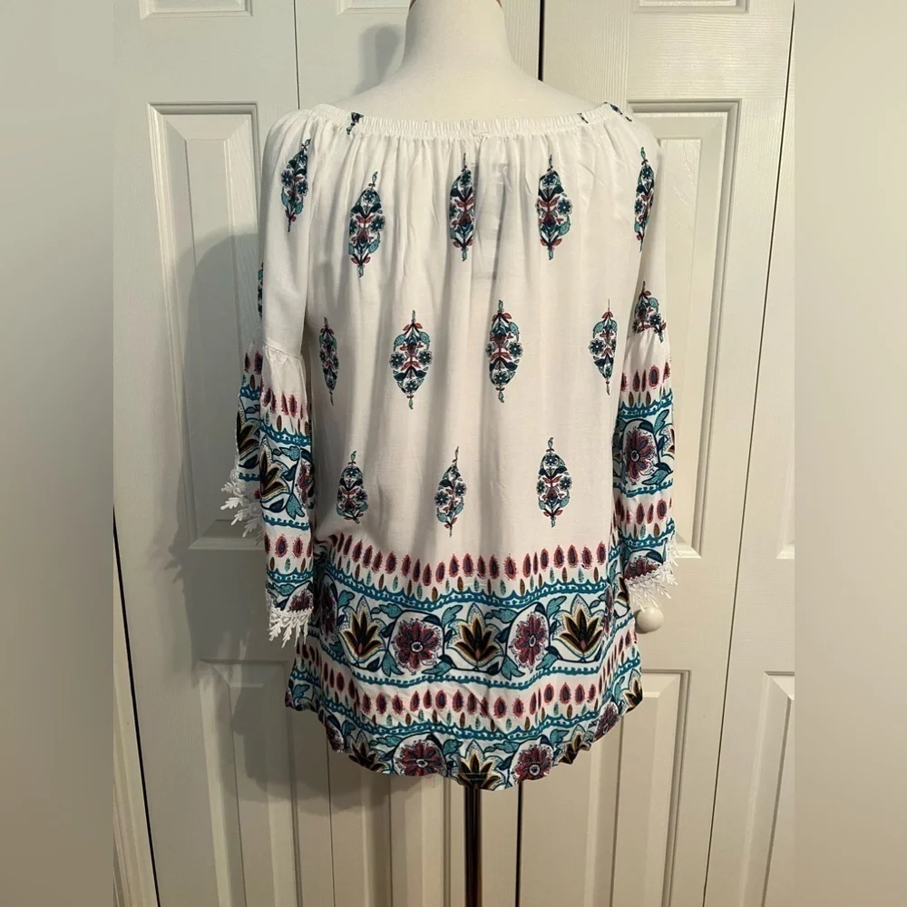 NWT Licia Peasant Boho Blouse Floral Paisley with Crochet Lace - Picture 12 of 12